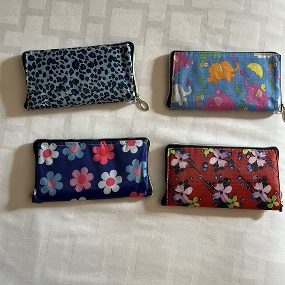 Late Bloomer Handbags - DELUXE WALLET STYLE REUSABLE SHOPPING BAG. Comment pattern when you purc…